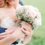 Mantelería y vajilla: cómo elegir estilos para bodas en fincas de Madrid